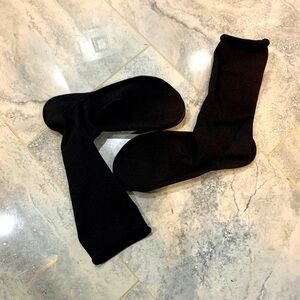 Yeezy Pod - Size 1 (US 6-8.5) YZY PODS IN HAND - Brand New Yeezy Pod Size 1